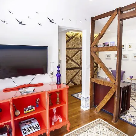 Typical Bairro Alto Apartament